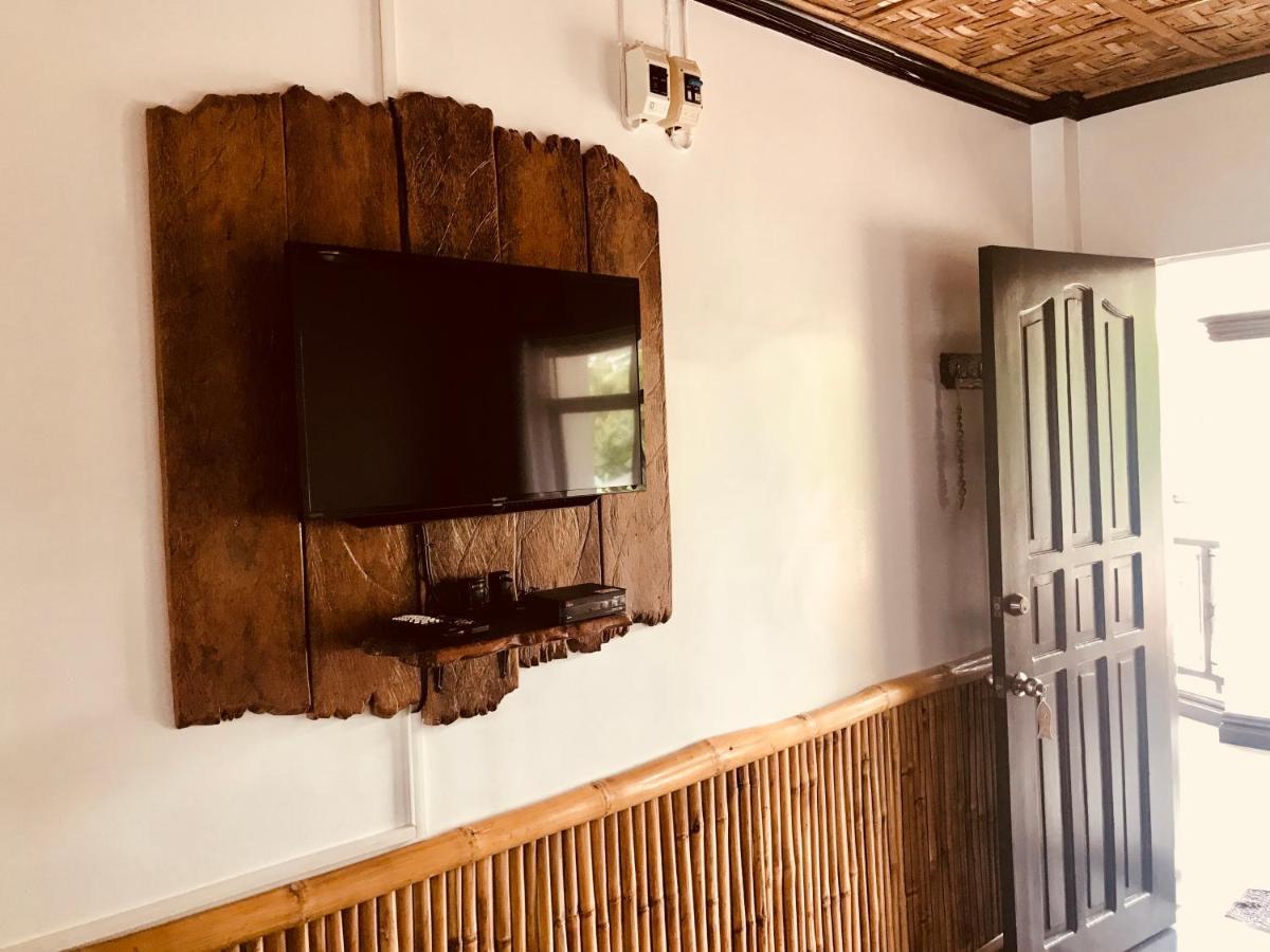 Everyday Sunday Hotel & Cafe سانتا في المظهر الخارجي الصورة
