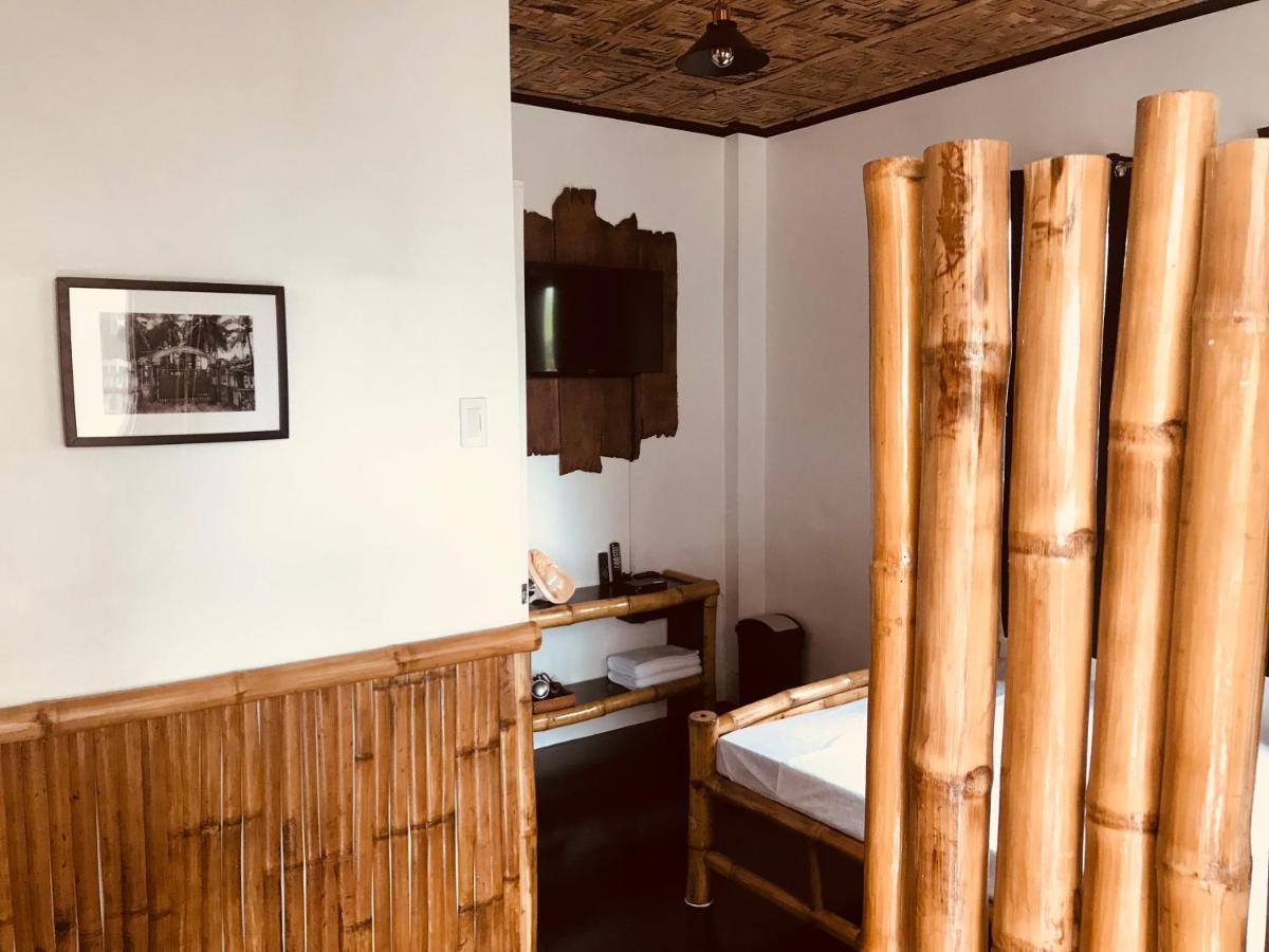 Everyday Sunday Hotel & Cafe سانتا في المظهر الخارجي الصورة